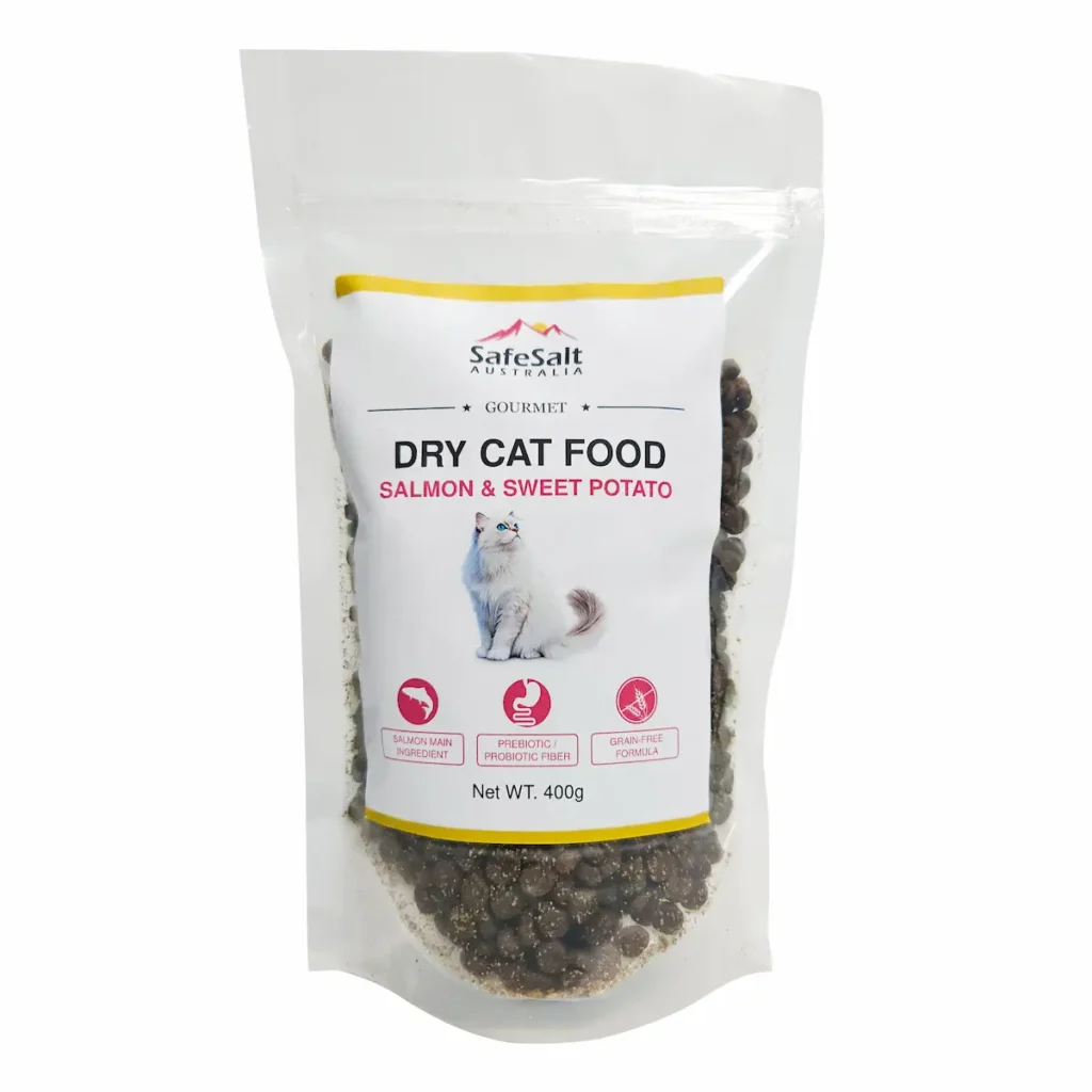 Dry cat food with Salmon and sweet potato by SafeSalt Australia